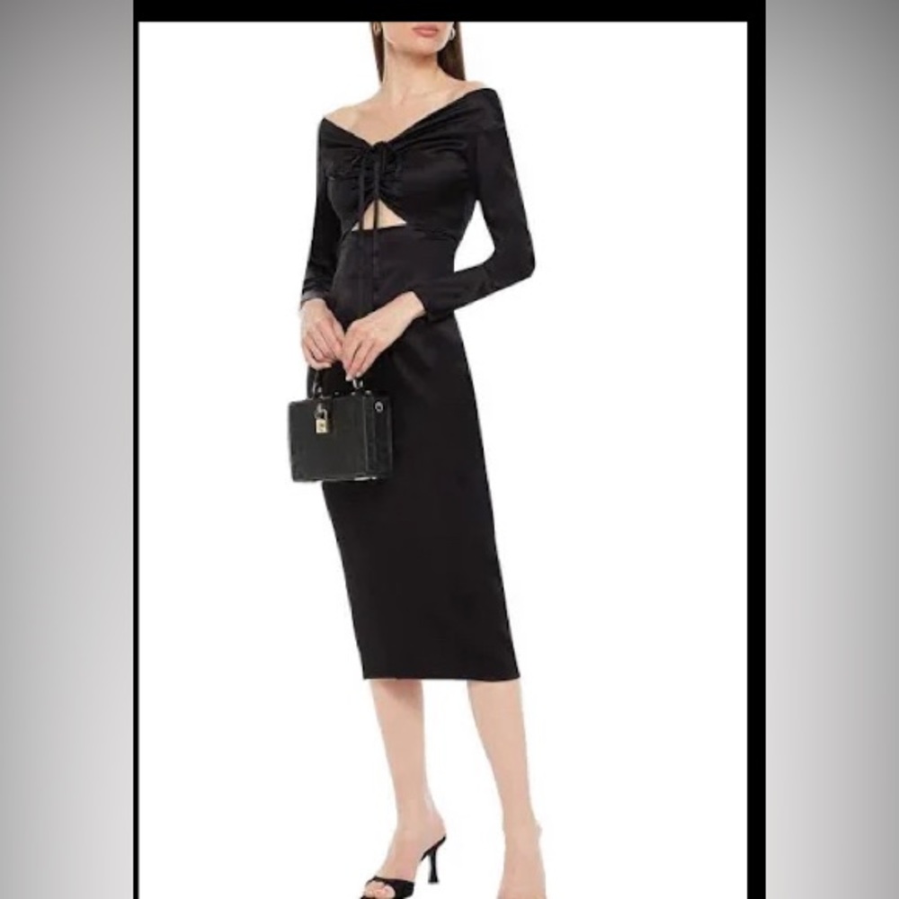 Dolce & Gabbana body con long sleeve off shoulder size 40